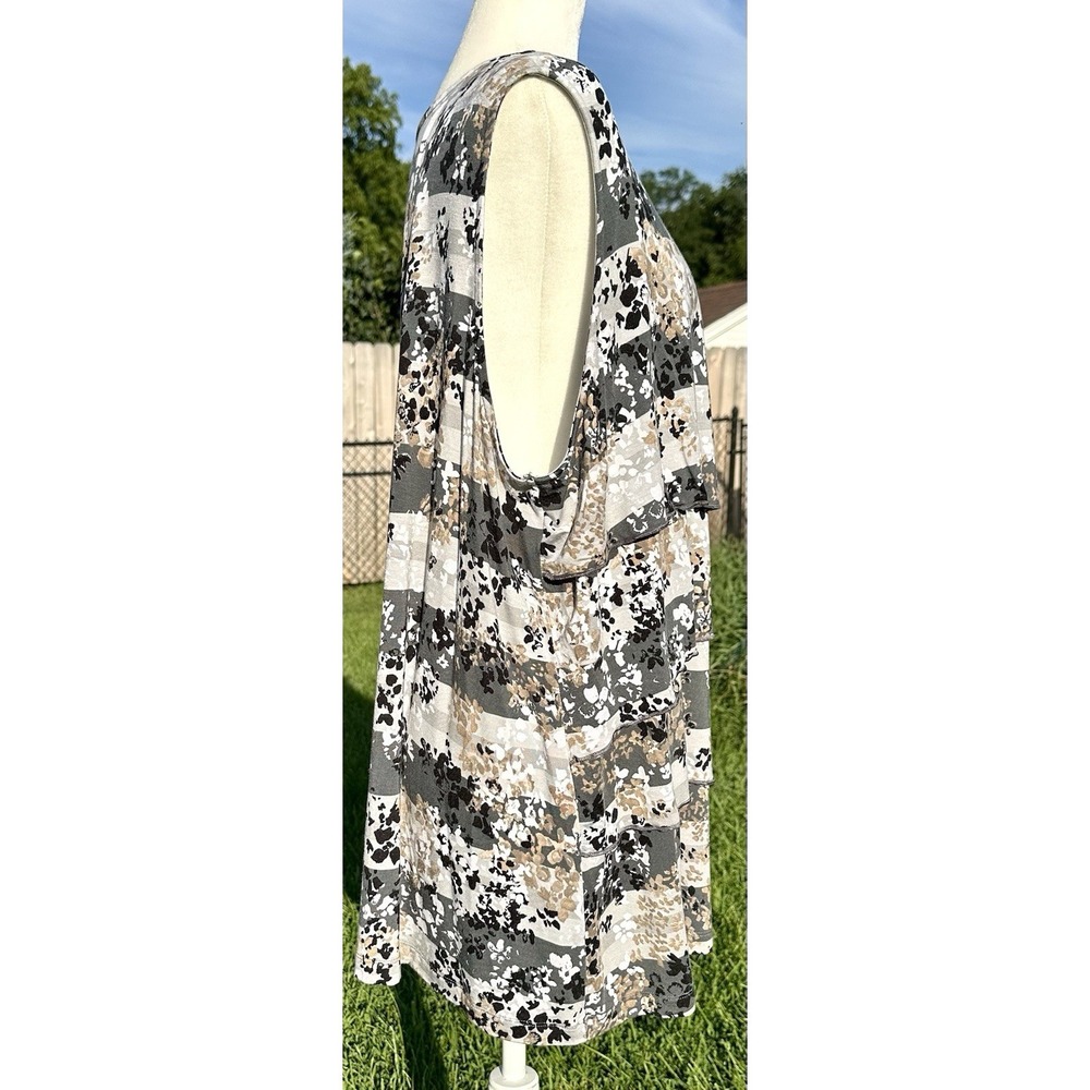 CROFT & BARROW Tiered Floral Sleeveless Top Sz 3X Black White Gray Beige Career - Picture 7 of 13
